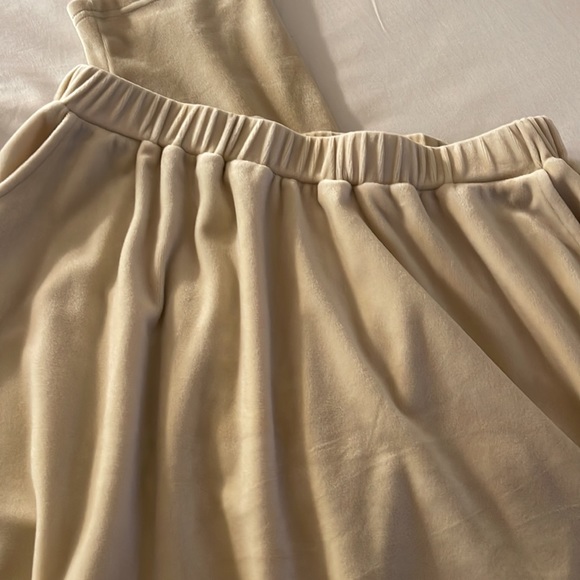 HomeLive Lounging Pants - Picture 2 of 6